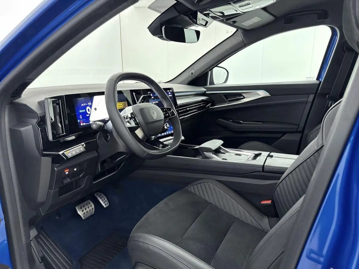 1.2 E-Tech 4x4 plug-in hybrid 300Pk esprit Alpine | Google Navigatie | Apple & Android Carplay | 4 Control | Parkeersensoren Voor & Achter | 360 Camera | Stoel, Stuurverwarming | Keyless Ent