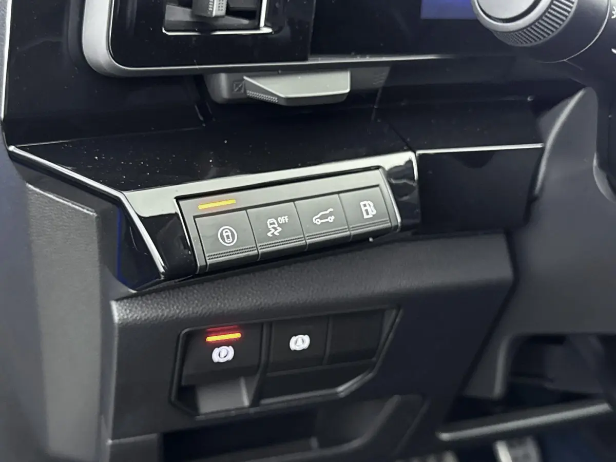 1.2 E-Tech 4x4 plug-in hybrid 300Pk esprit Alpine | Google Navigatie | Apple & Android Carplay | 4 Control | Parkeersensoren Voor & Achter | 360 Camera | Stoel, Stuurverwarming | Keyless Ent