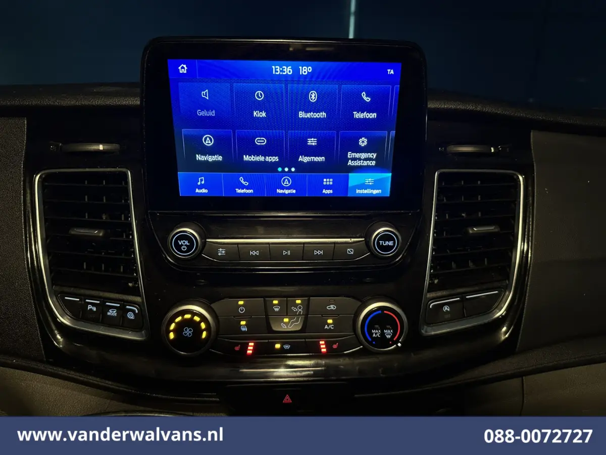 2.0 TDCI 130pk L2H1 Euro6 Airco | Navigatie | 2800kg Trekhaak | LED | Apple Carplay Cruisecontrol, Stoelverwarming, verwarmde Voorruit, LM Velgen, Parkeersensoren, Bijrijdersbank