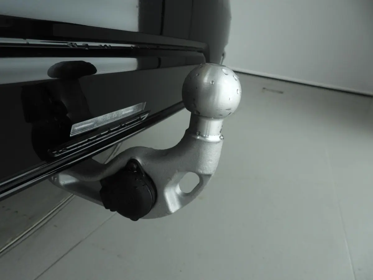 1.5 C John Cooper Works | Stuurwielrand verwarmd | Panoramadak | Elektrisch verstelbare stoelen | Driving Assistant Professional | Stoelverwarming | Harman-Kardon |