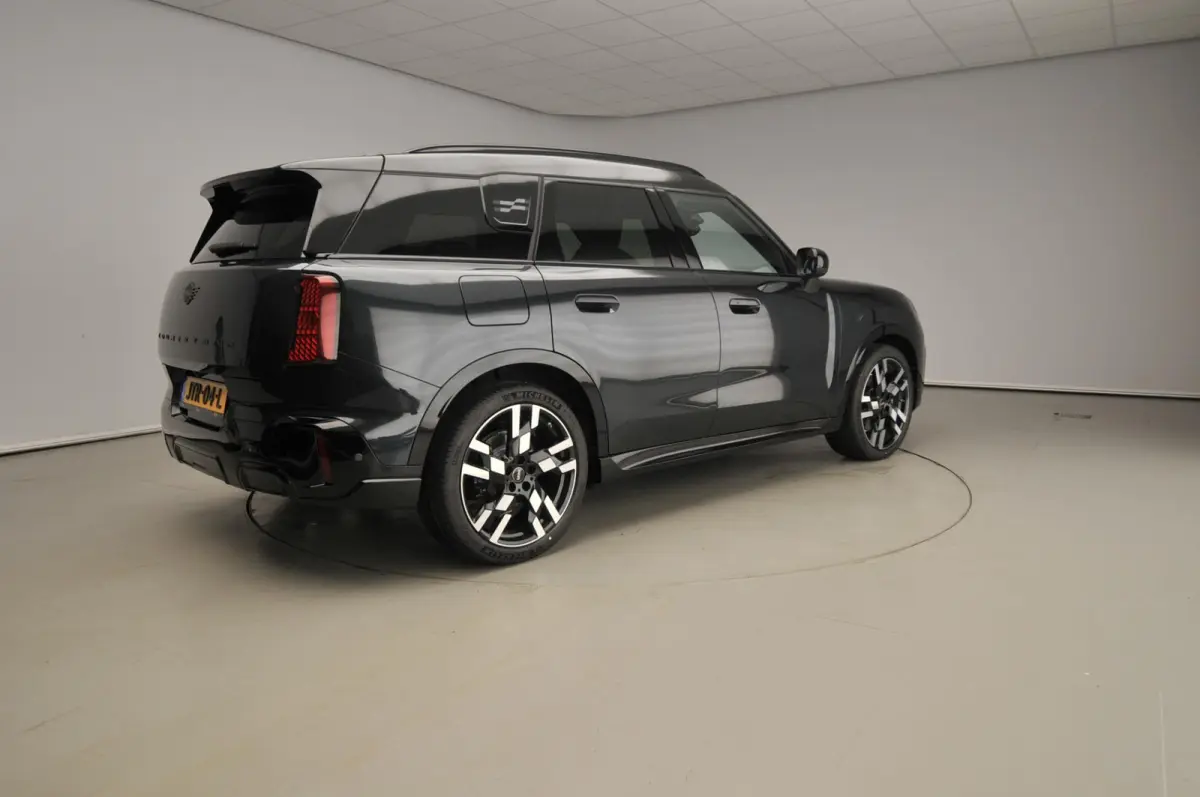 1.5 C John Cooper Works | Stuurwielrand verwarmd | Panoramadak | Elektrisch verstelbare stoelen | Driving Assistant Professional | Stoelverwarming | Harman-Kardon |