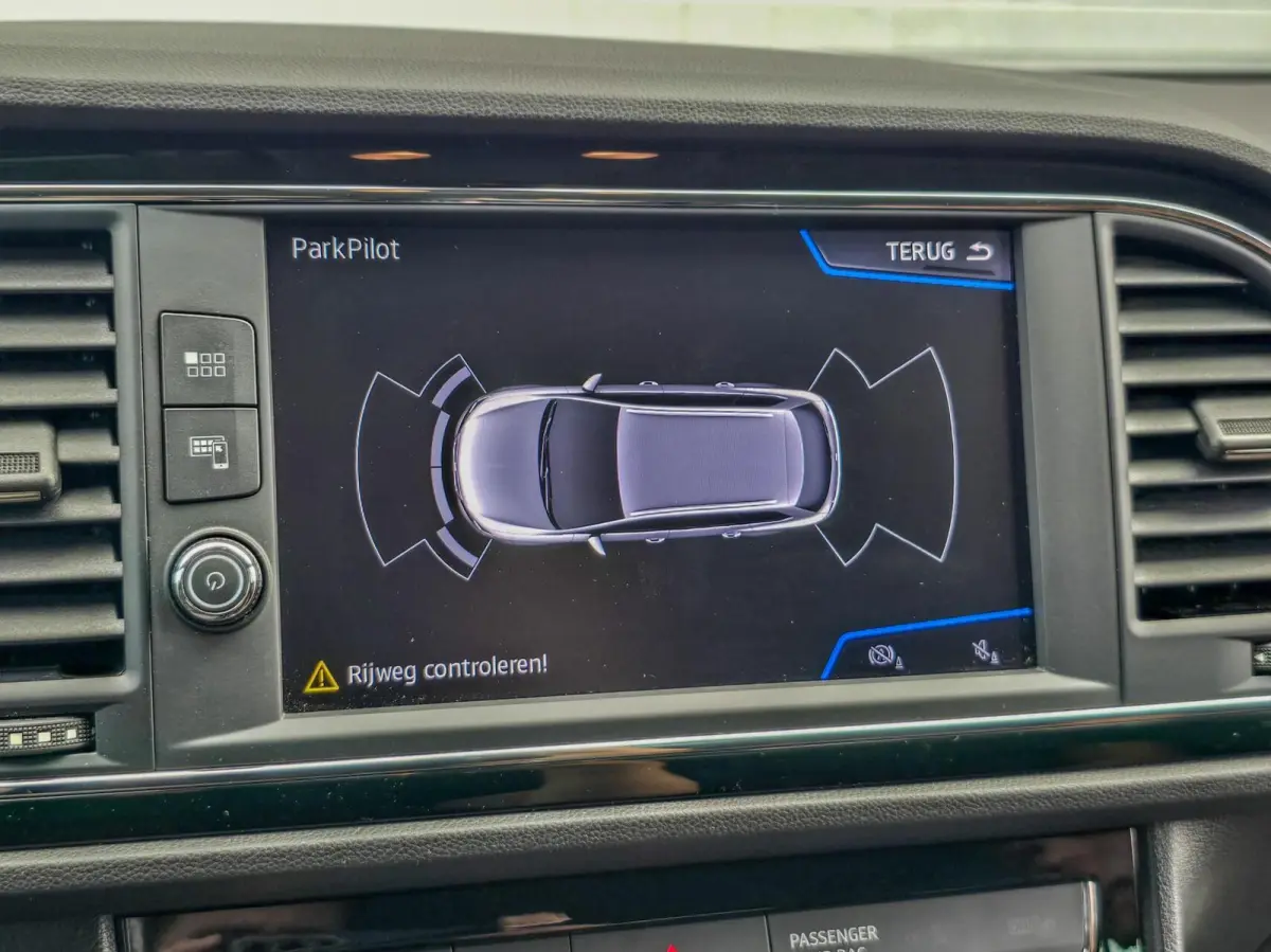 1.5 FR|CARPLAY|CRUISE|BEATS|STOELVERW