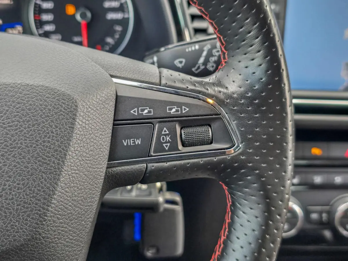 1.5 FR|CARPLAY|CRUISE|BEATS|STOELVERW