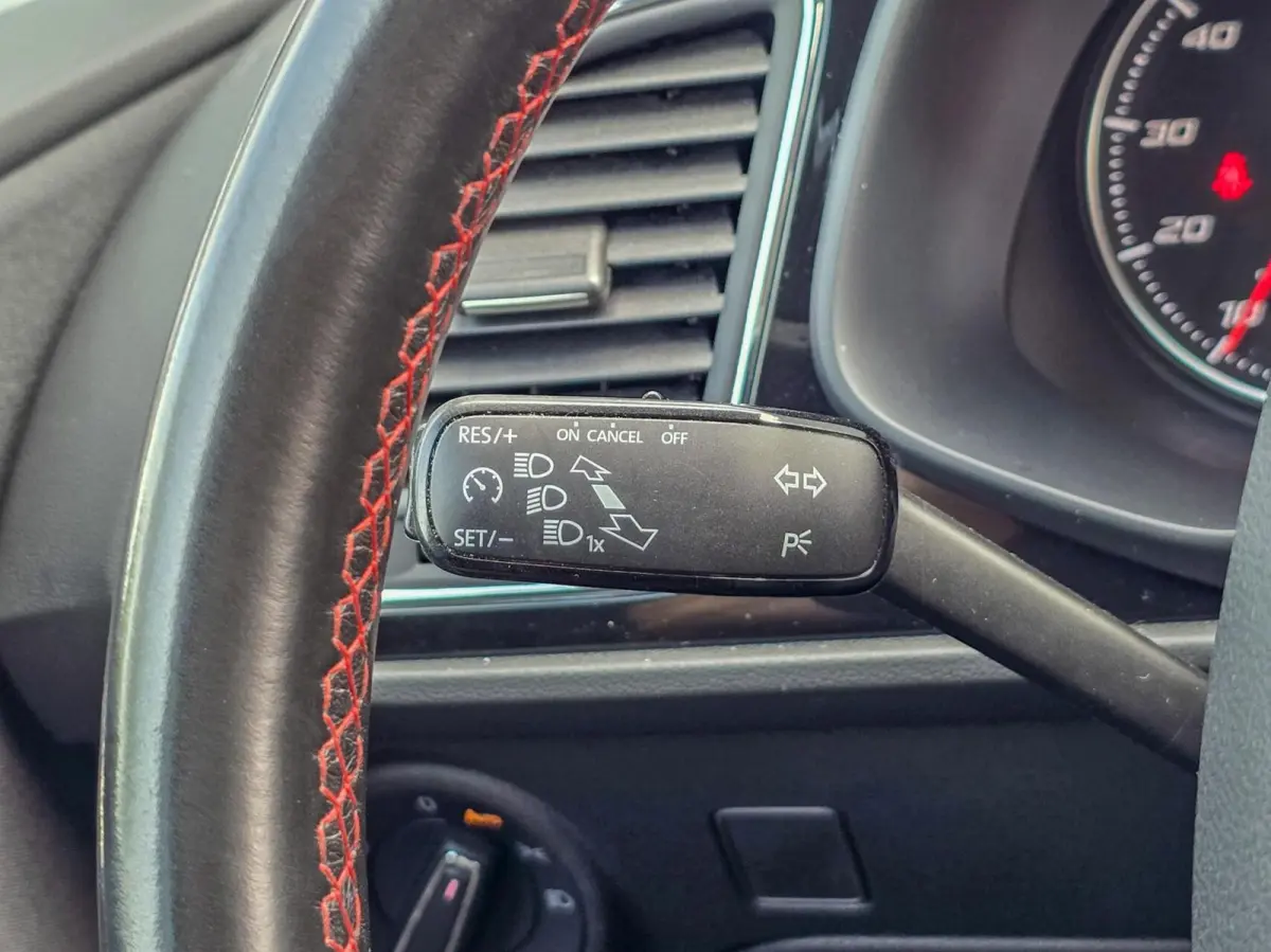 1.5 FR|CARPLAY|CRUISE|BEATS|STOELVERW