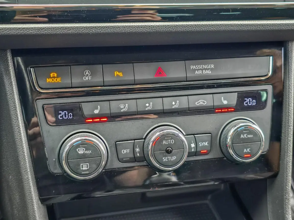 1.5 FR|CARPLAY|CRUISE|BEATS|STOELVERW