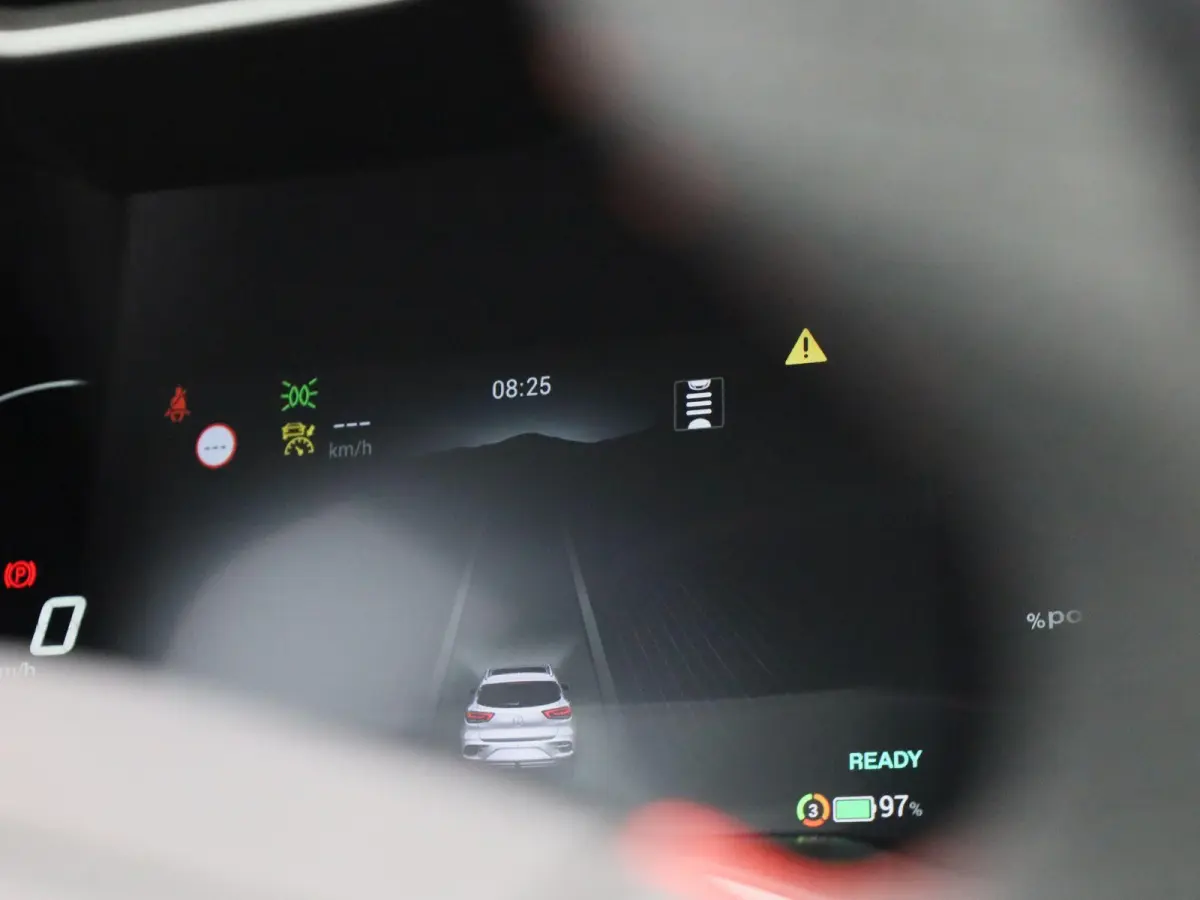 EV Standard Range Comfort 50 kWh | CAMERA | STOELVERWARMING | NAVIGATIE