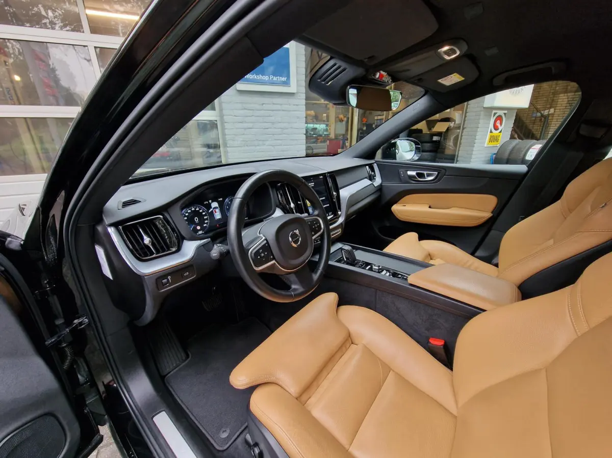 2.0 B5 251PK Inscription|Trekhaak|ACC|Clima|Carplay|Camera