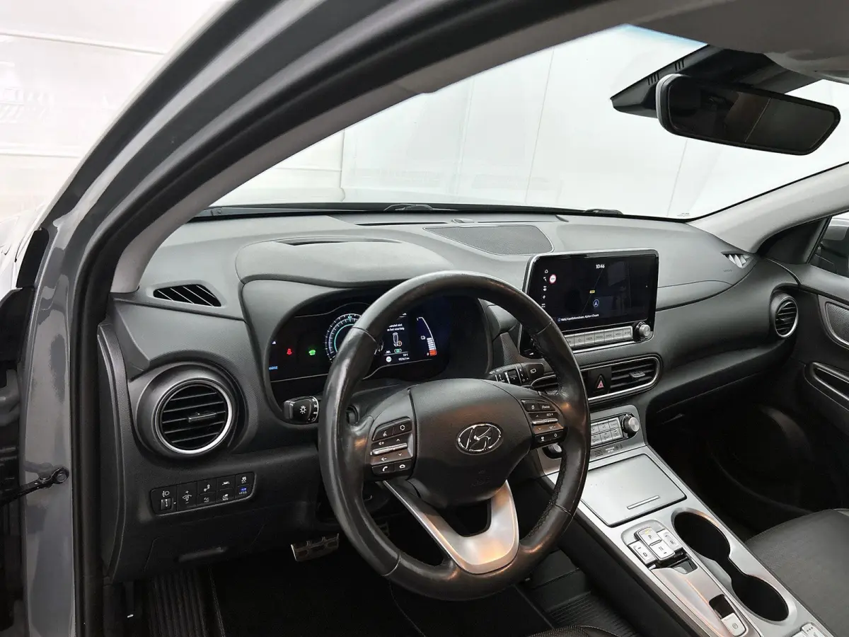 EV Premium 64 kWh | Apple Carplay/Android Auto| Adaptieve Cruise Control | Camera