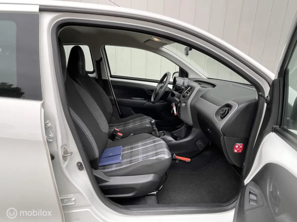 1.0 e-VTi Active | NL Auto | Incl BTW | Airco | 5Drs |
