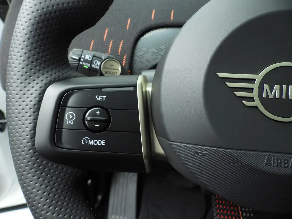 2.0 S John Cooper Works ALL4 John Cooper Works | pakket L | Panoramadak | Harman-Kardon | Driving Assistant Plus | Stoelverwarming | Comfort Access |
