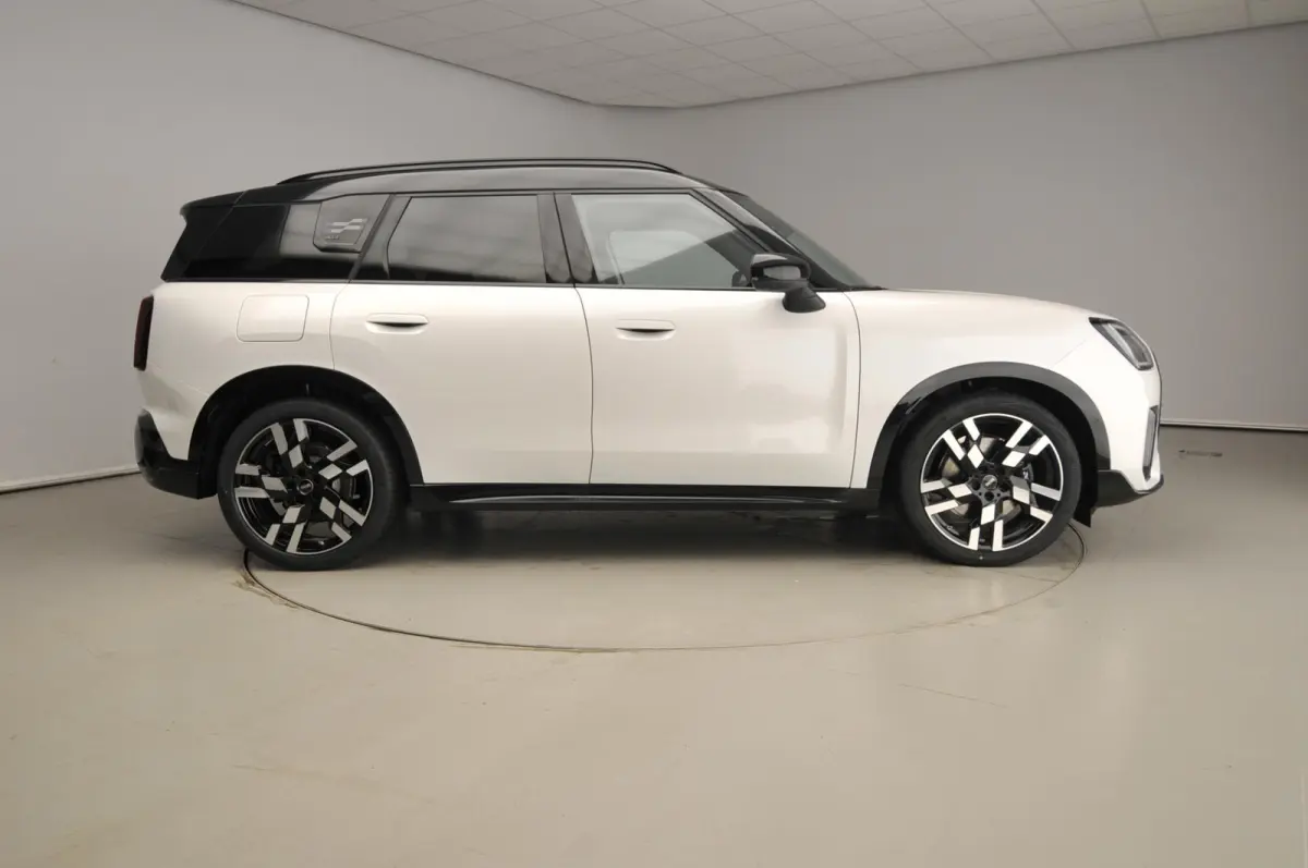 2.0 S John Cooper Works ALL4 John Cooper Works | pakket L | Panoramadak | Harman-Kardon | Driving Assistant Plus | Stoelverwarming | Comfort Access |