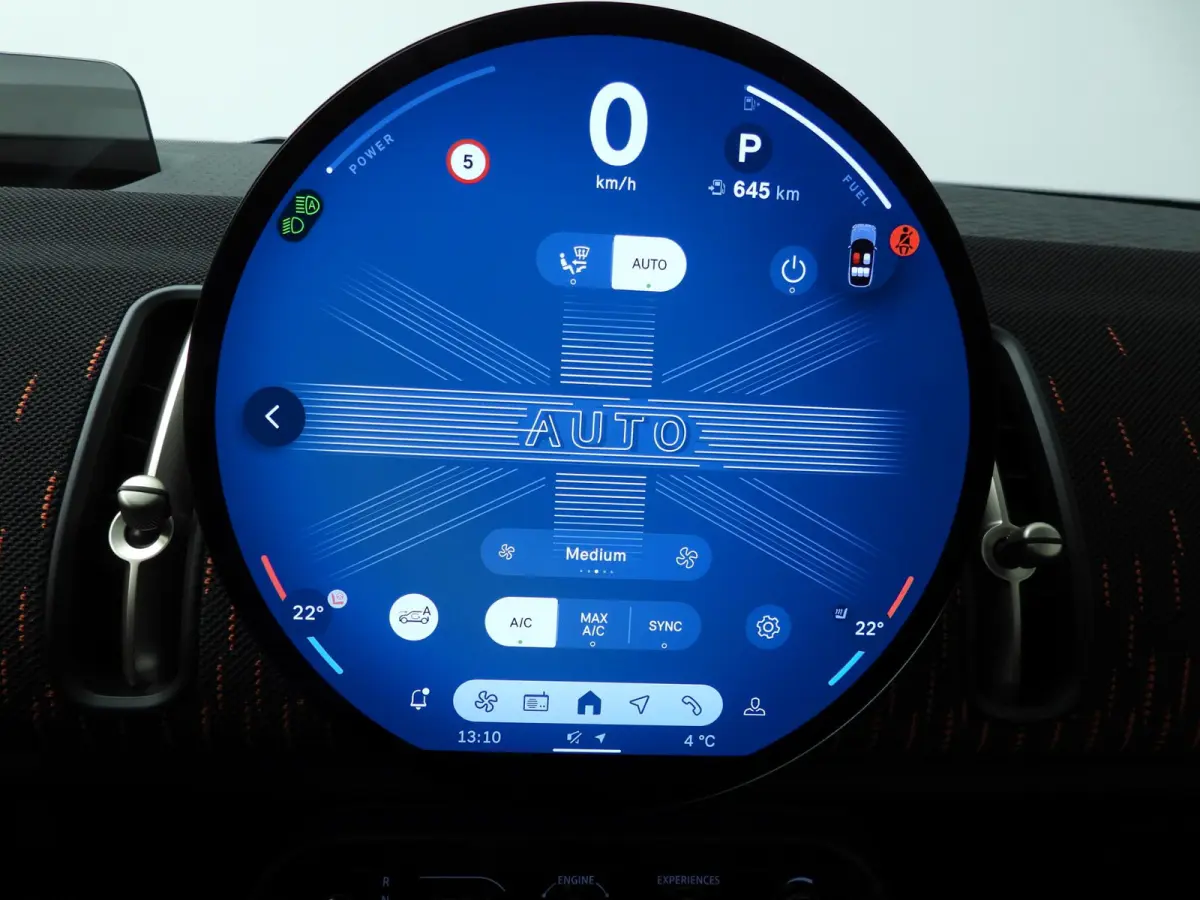 2.0 S John Cooper Works ALL4 John Cooper Works | pakket L | Panoramadak | Harman-Kardon | Driving Assistant Plus | Stoelverwarming | Comfort Access |