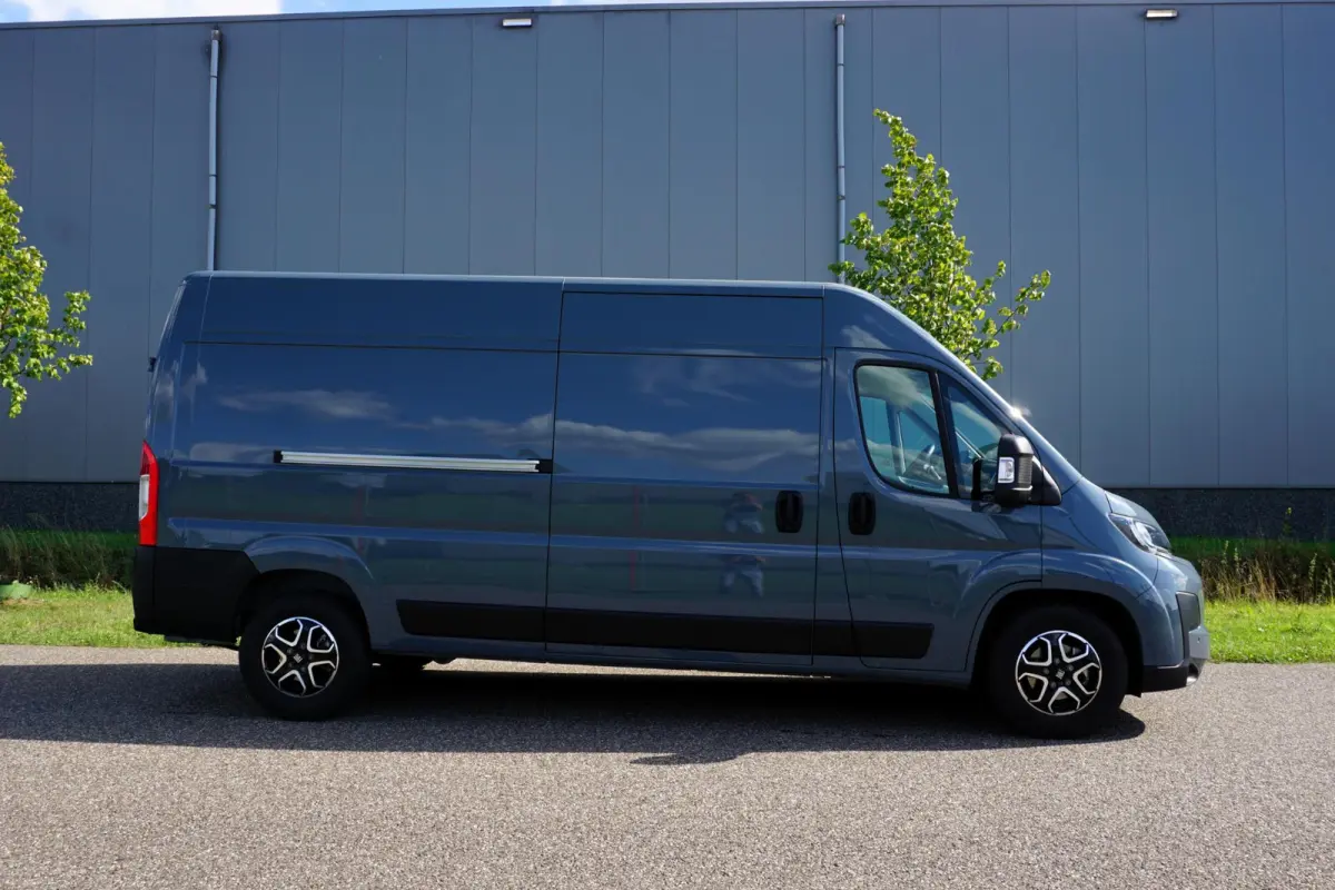 2.2 MultiJet 180 L3H2 3.5t in Topstaat |2 stoelen |Adaptive Cruise |Automaat |BPM Voordeel |Camperabasis |Full-LED |Rondom parkeersensoren |Achteruitrijcamera |Digitale binnenspiegel |Betimm