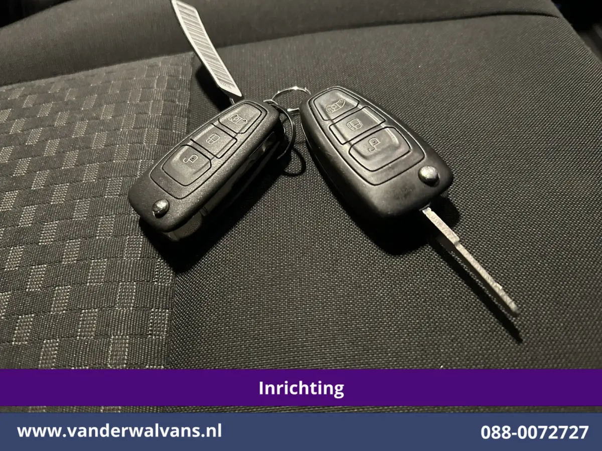 2.0 TDCI L2H1 Inrichting Euro6 Airco | Camera | Navigatie | Cruisecontrol | LED | Stoelverwarming | Parkeersensoren Bijrijdersbank, Verwarmde voorruit