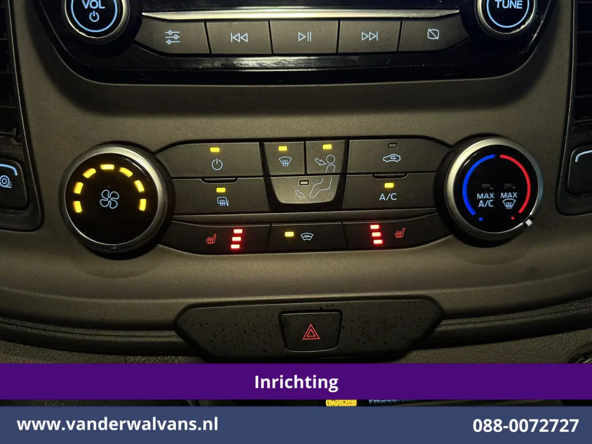 2.0 TDCI L2H1 Inrichting Euro6 Airco | Camera | Navigatie | Cruisecontrol | LED | Stoelverwarming | Parkeersensoren Bijrijdersbank, Verwarmde voorruit
