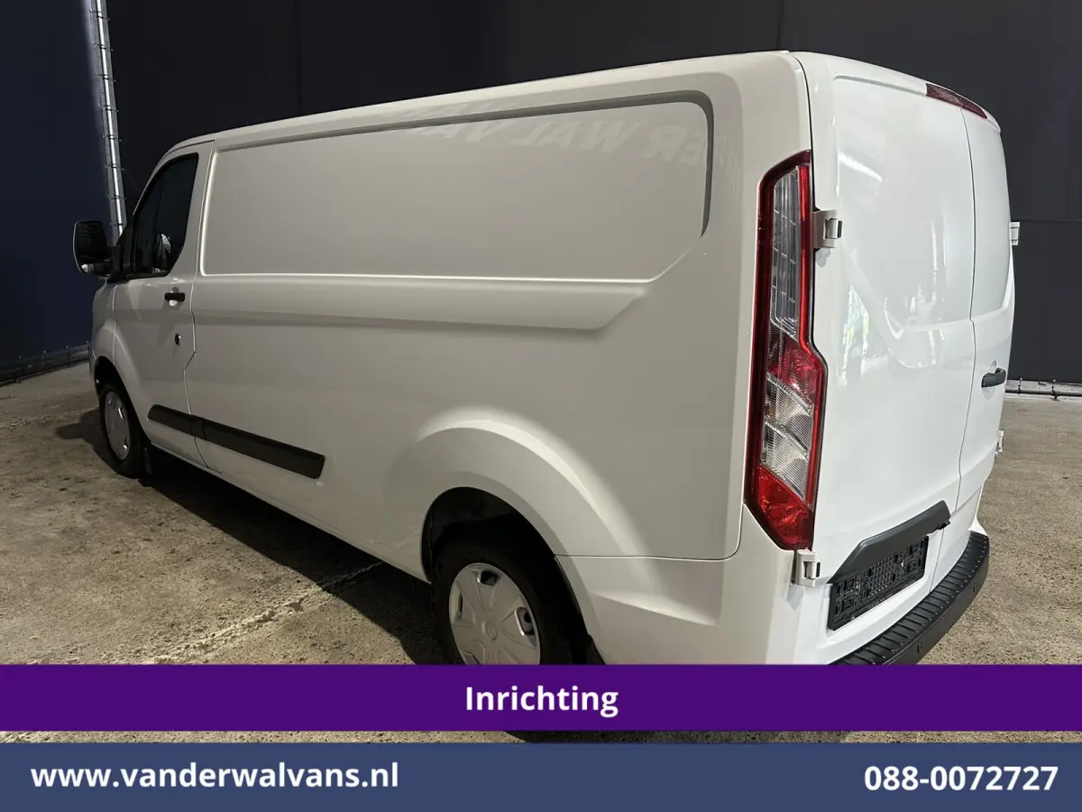2.0 TDCI L2H1 Inrichting Euro6 Airco | Camera | Navigatie | Cruisecontrol | LED | Stoelverwarming | Parkeersensoren Bijrijdersbank, Verwarmde voorruit