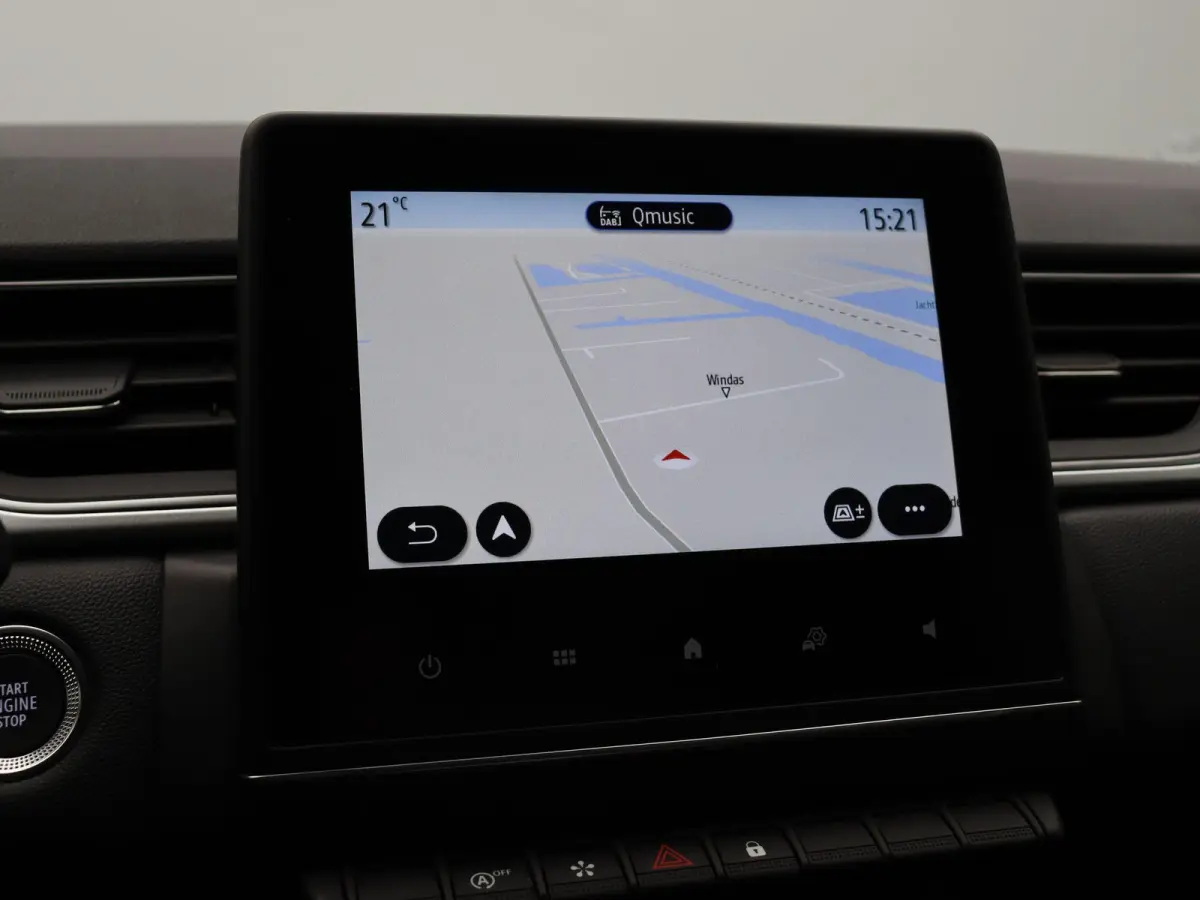 TCe 90pk Techno | Navigatie | Achteruitrijcamera | Parkeersensoren voor en achter | Climate control |