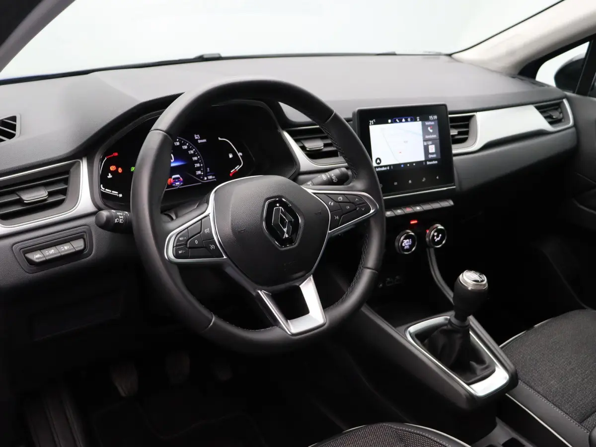 TCe 90pk Techno | Navigatie | Achteruitrijcamera | Parkeersensoren voor en achter | Climate control |