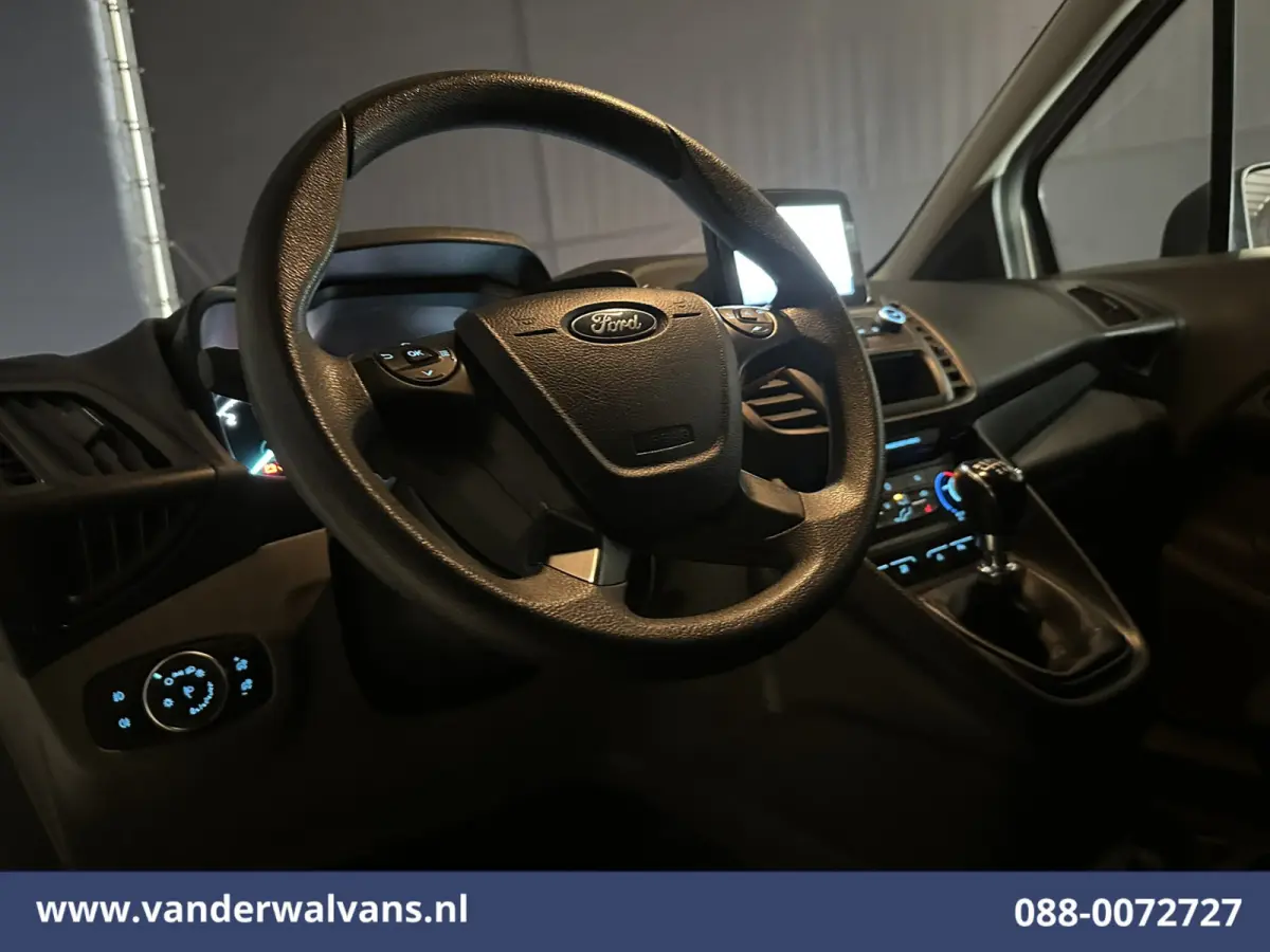 1.5 EcoBlue 120pk L2H1 Euro6 Airco | Navigatie | Camera | Stoelverwarming | Apple Carplay Android auto, verwarmde voorruit, parkeersensoren