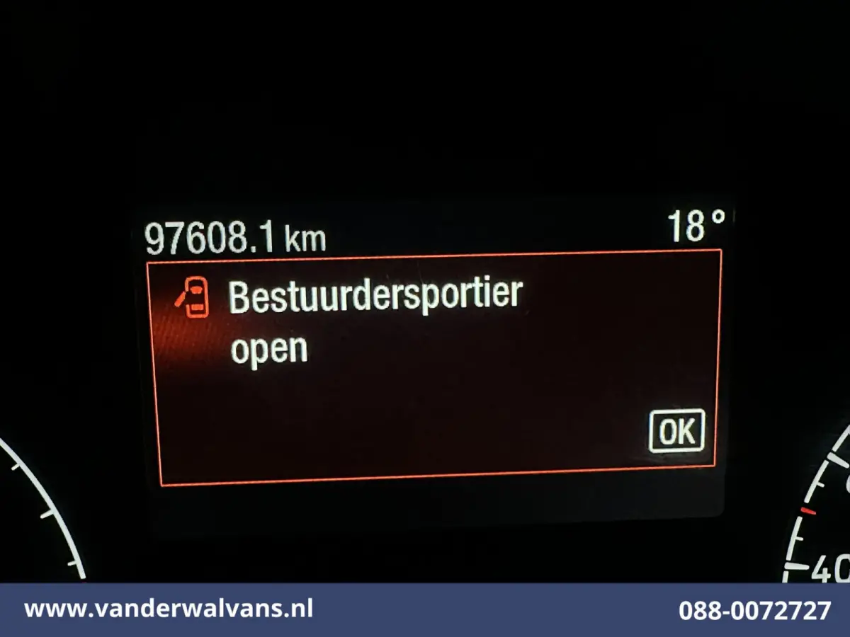 1.5 EcoBlue 120pk L2H1 Euro6 Airco | Navigatie | Camera | Stoelverwarming | Apple Carplay Android auto, verwarmde voorruit, parkeersensoren