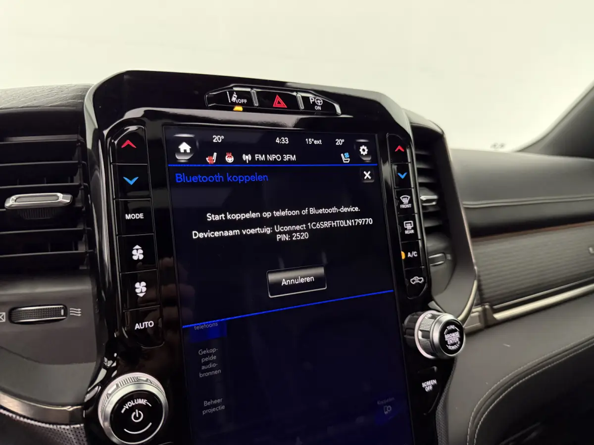 1500 HEMI 5.7 V8 4×4 Limited | Luchtvering | 22'' Fuel | Widebody | H/K | Pano | Carplay | Trekhaak