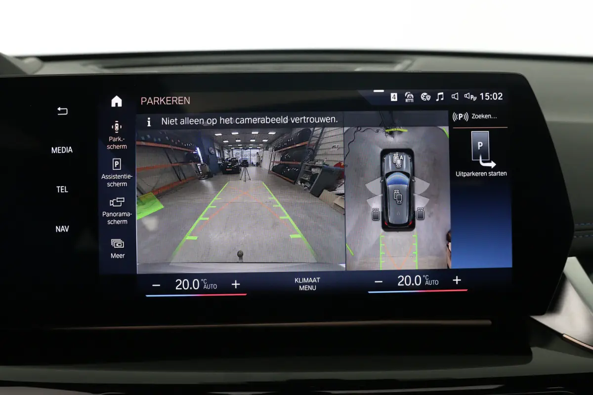 xDrive30e M-Sport | 1e Eigenaar! | SOH 95% | Open Dak | Trekhaak | Sfeerverlichting | harman/Kardon | LED | Memory | HUD | 360 Camera | Cruise | 20 '' Lichtmetalen Velgen