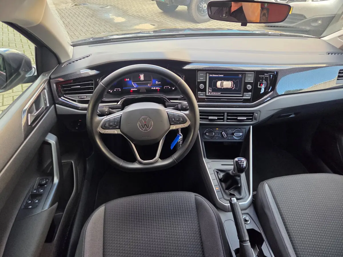 1.0 TSI Life Apple Carplay- Android auto/ Parkeersensoren voor + achter/ Rijklaarprijs!