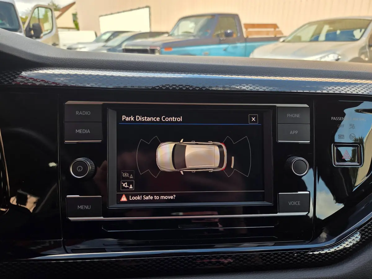 1.0 TSI Life Apple Carplay- Android auto/ Parkeersensoren voor + achter/ Rijklaarprijs!