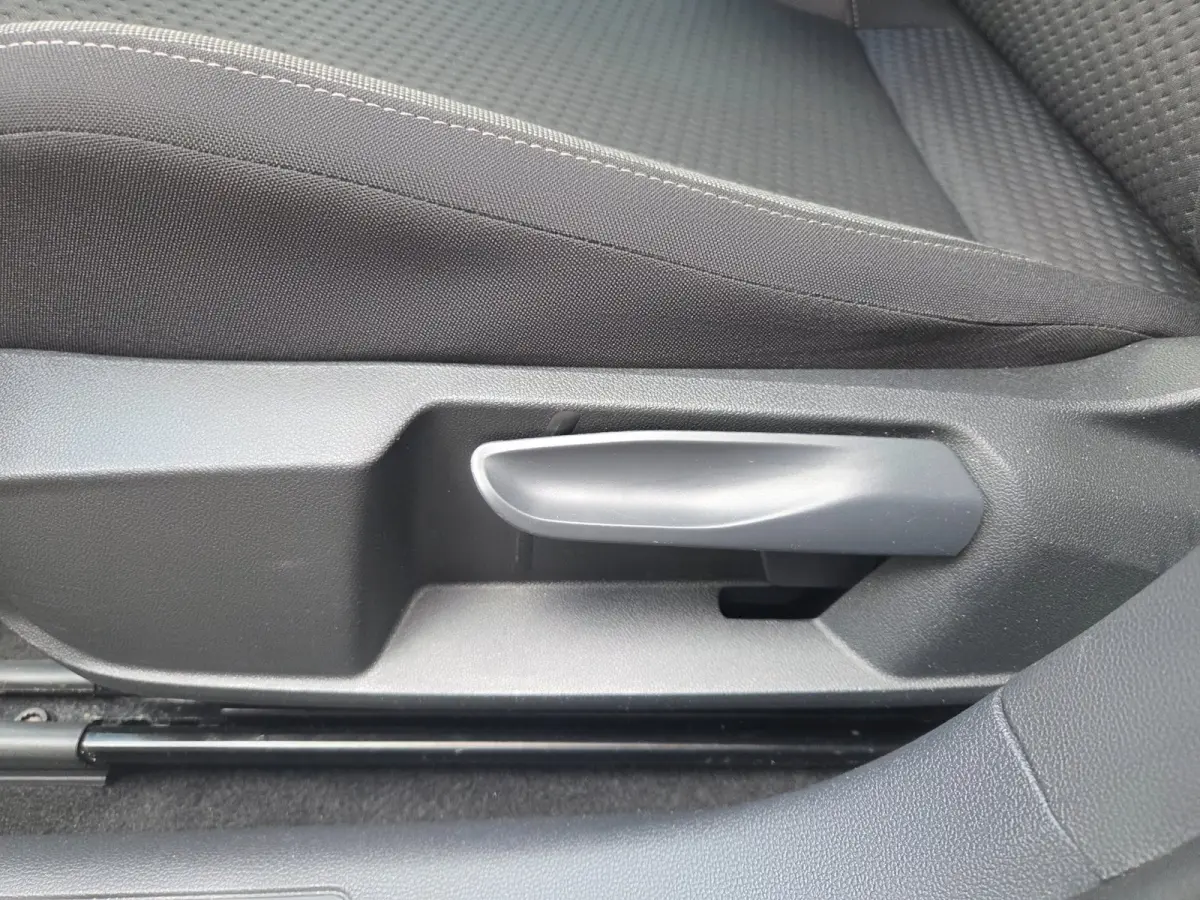 1.0 TSI Life Apple Carplay- Android auto/ Parkeersensoren voor + achter/ Rijklaarprijs!