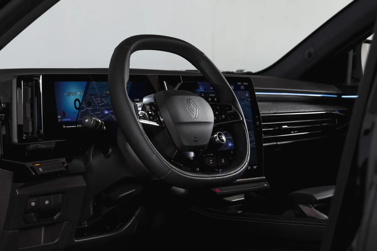 1.3 mild hybrid 160 X-Tronic techno | Pano | Winterpack | Dig. Cockpit | Adapt. Cruise | PDC | Camera | NAV+App. Connect | ECC | LM 20" | 4626