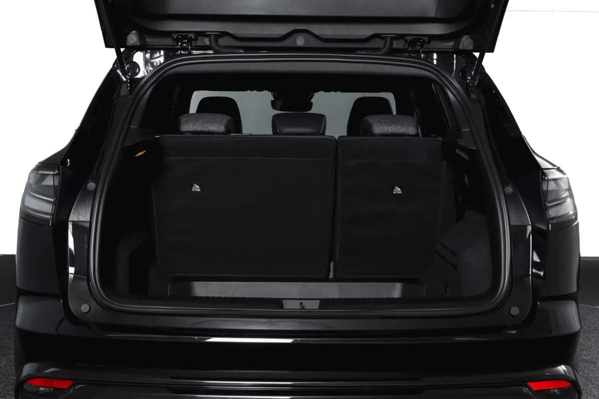 1.3 mild hybrid 160 X-Tronic techno | Pano | Winterpack | Dig. Cockpit | Adapt. Cruise | PDC | Camera | NAV+App. Connect | ECC | LM 20" | 4626