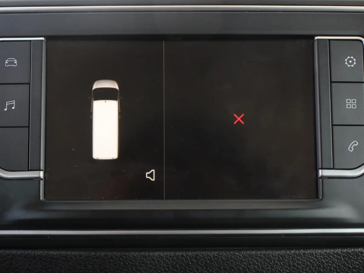 1.5 CDTI L3H1 9persoons PERSONENBUS Prijs is incl. BTW/BPM Climate control Cruise control Radio Apple Carplay/ Android Auto