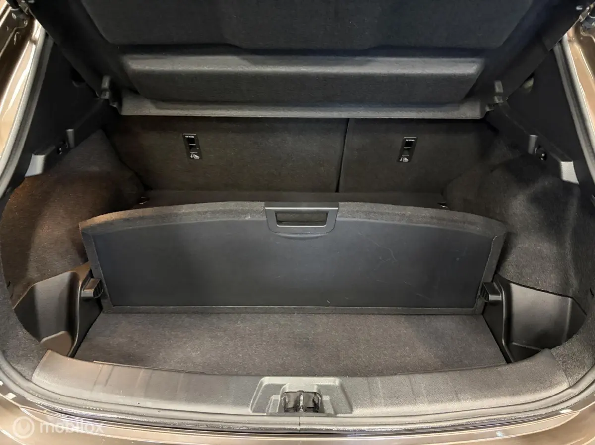1.2 Tekna PANO / STOELVERW. / NAVI / CLIMA / CRUISE /