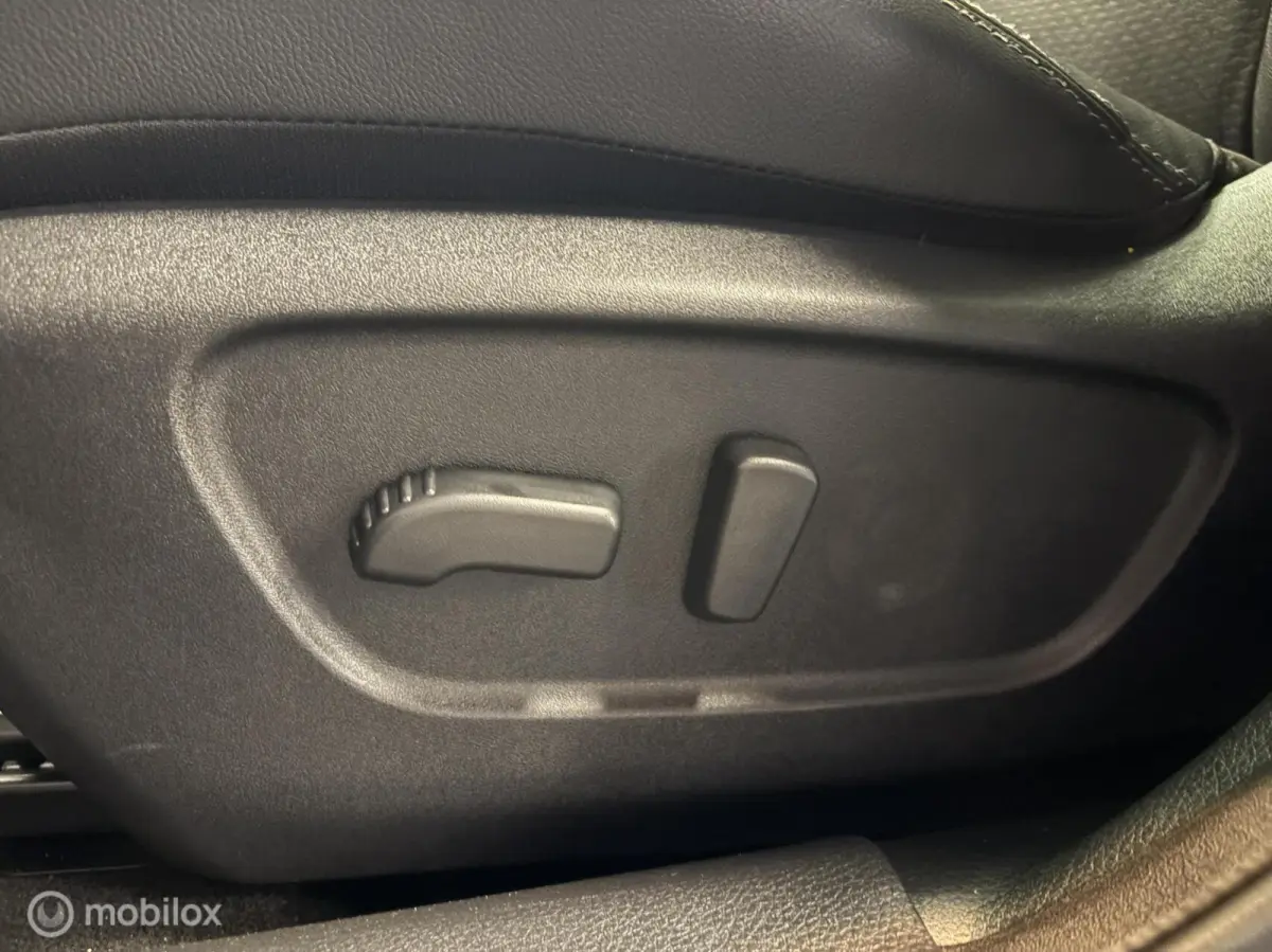 1.2 Tekna PANO / STOELVERW. / NAVI / CLIMA / CRUISE /