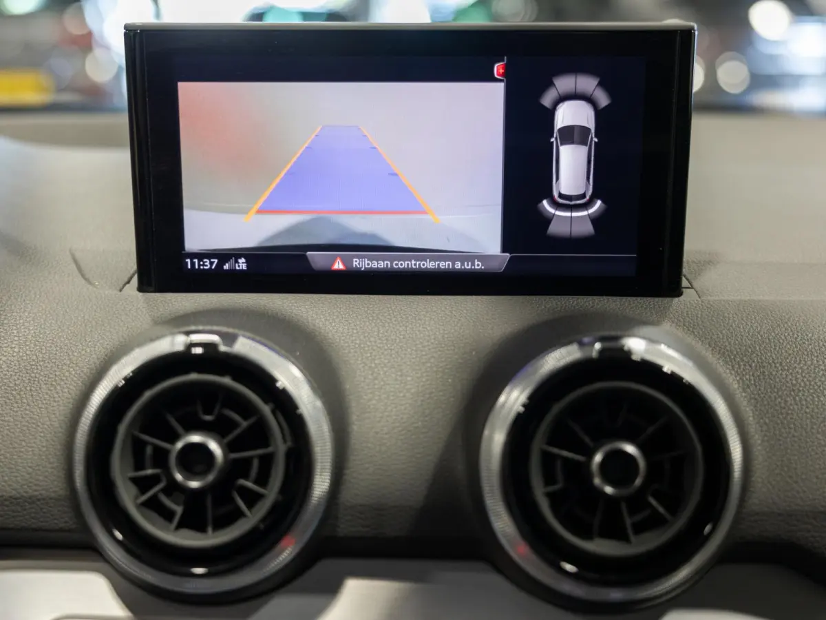 30 TFSI 2x S-Line Edition / 110pk / NAP / Achteruitrij camera / Automatische klimaatregeling /