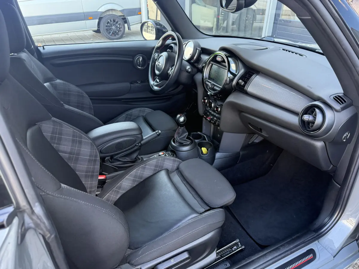 1.5 Cooper John Cooper Works