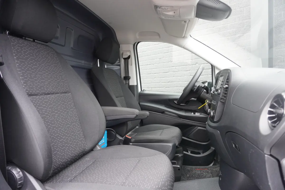 114 CDI Lang Automaat EURO 6 - AC/Climate - Cruise - Camera - € 16.900,- Excl.