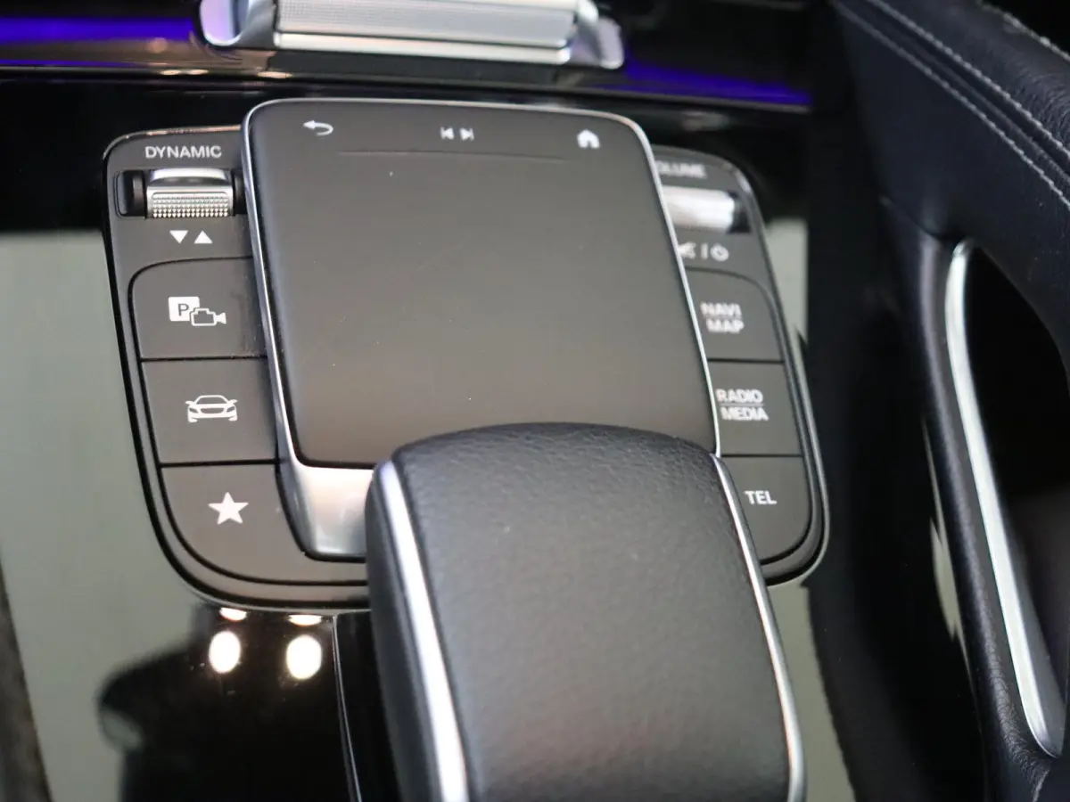 350 e 4MATIC Premium Plus Panoramadak / Elektr. Stoelen / Burmester / 360 Camera / Keyless / Nightpakket / Elektr. Trekhaak