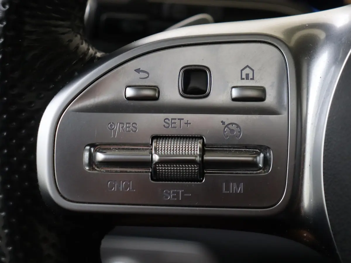 350 e 4MATIC Premium Plus Panoramadak / Elektr. Stoelen / Burmester / 360 Camera / Keyless / Nightpakket / Elektr. Trekhaak