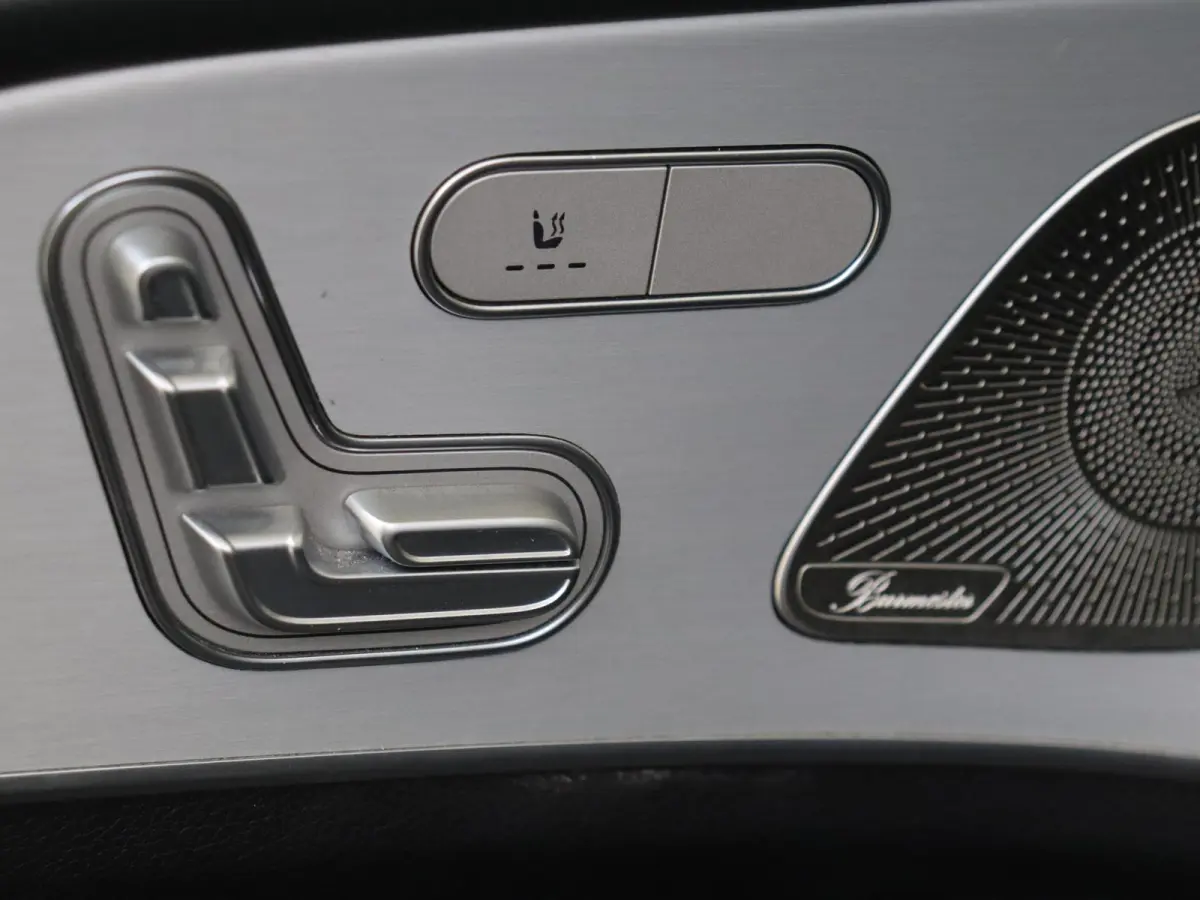 350 e 4MATIC Premium Plus Panoramadak / Elektr. Stoelen / Burmester / 360 Camera / Keyless / Nightpakket / Elektr. Trekhaak