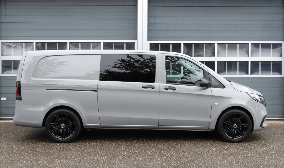 119 CDI XL DC AUT | LUCHTVERING | 2X SCHUIFDEUR | 2.5t TREKHAAK