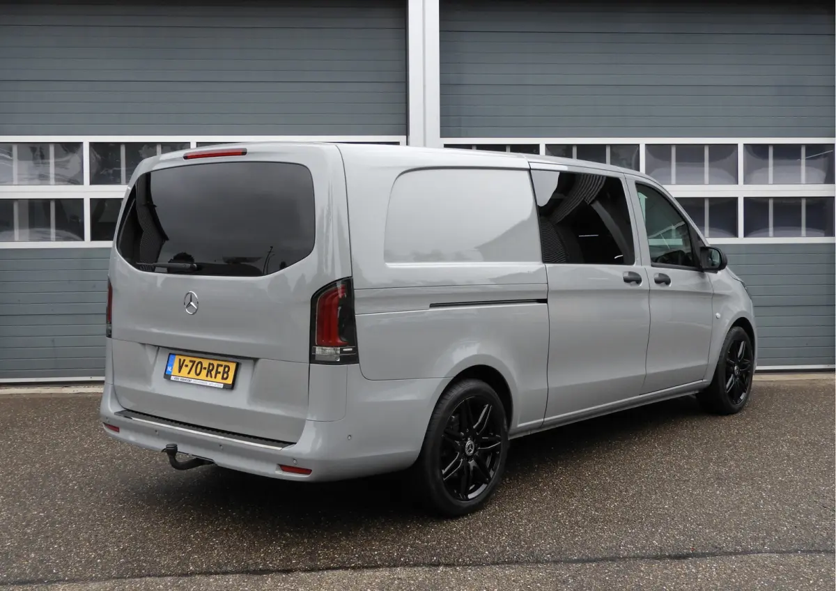119 CDI XL DC AUT | LUCHTVERING | 2X SCHUIFDEUR | 2.5t TREKHAAK