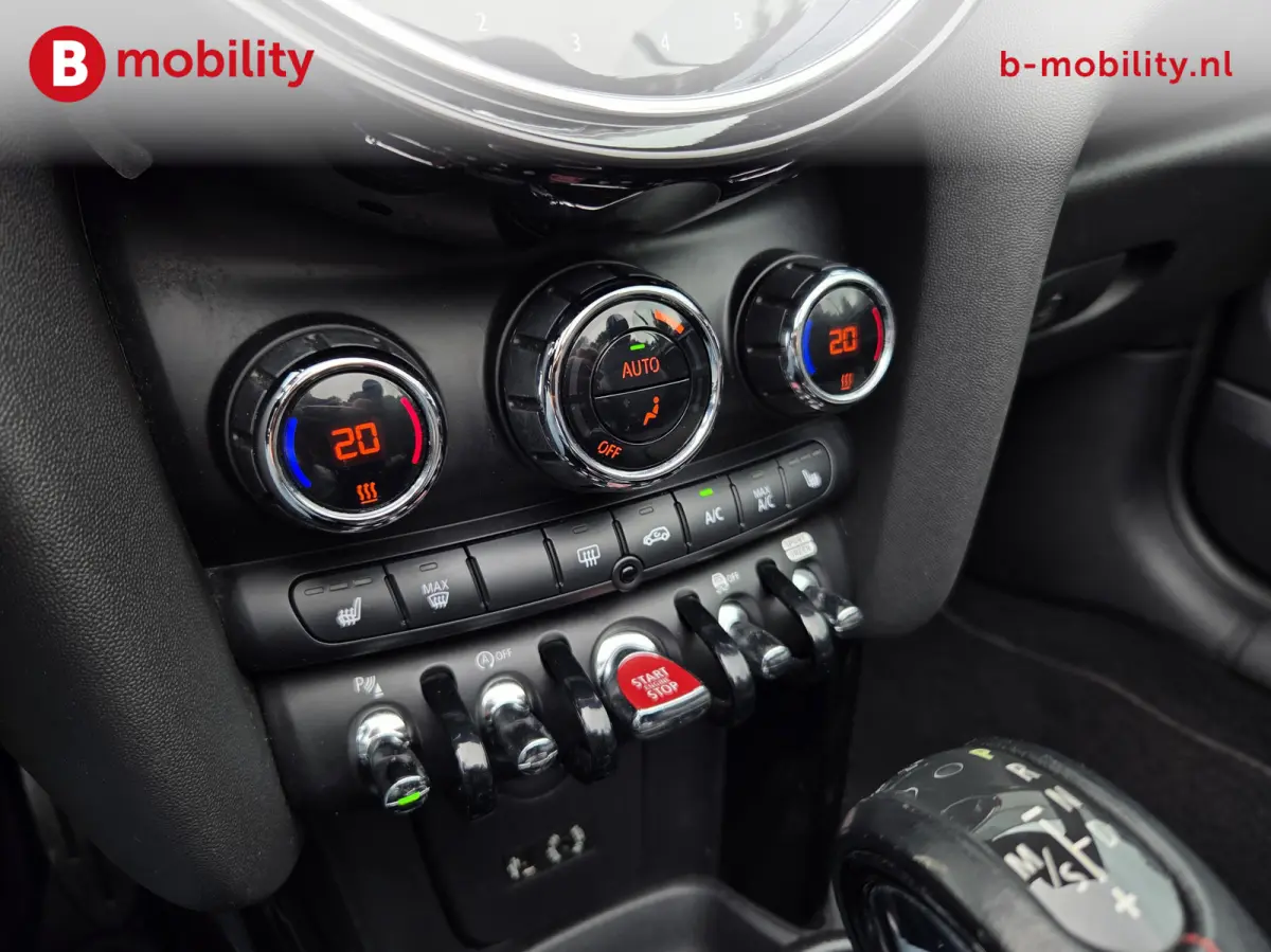 2.0 S Chili Serious Business Head-Up Harman/Kardon | Achteruitrijcamera | Apple CarPlay | Stoelverwarming | Navigatie