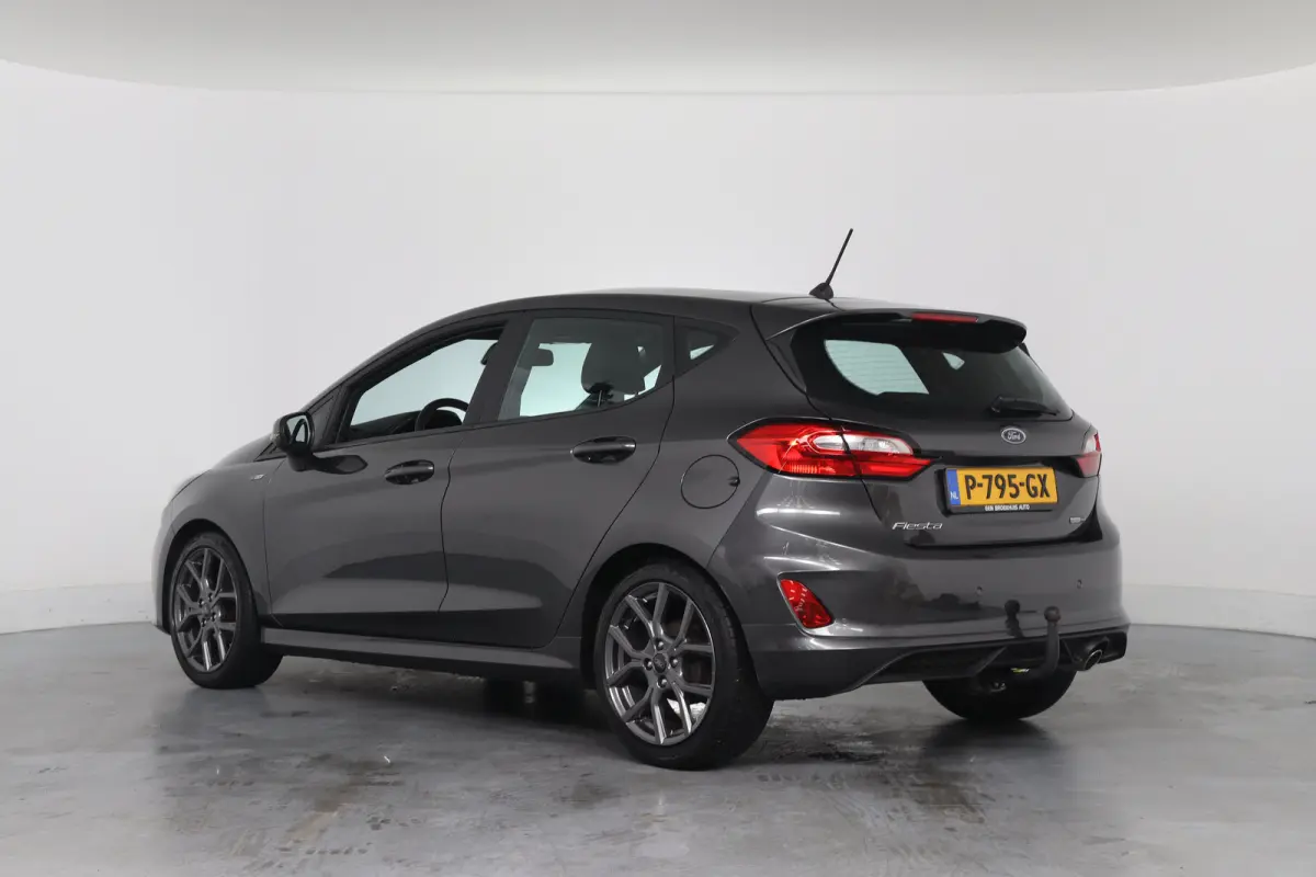1.0 EcoBoost Hybrid ST-Line | 1e Eigenaar! | Dealer Onderhouden! | Trekhaak | Navi By App | Parkeersensoren | Cruise Control | Airco | LED | Lichtmetalen Velgen
