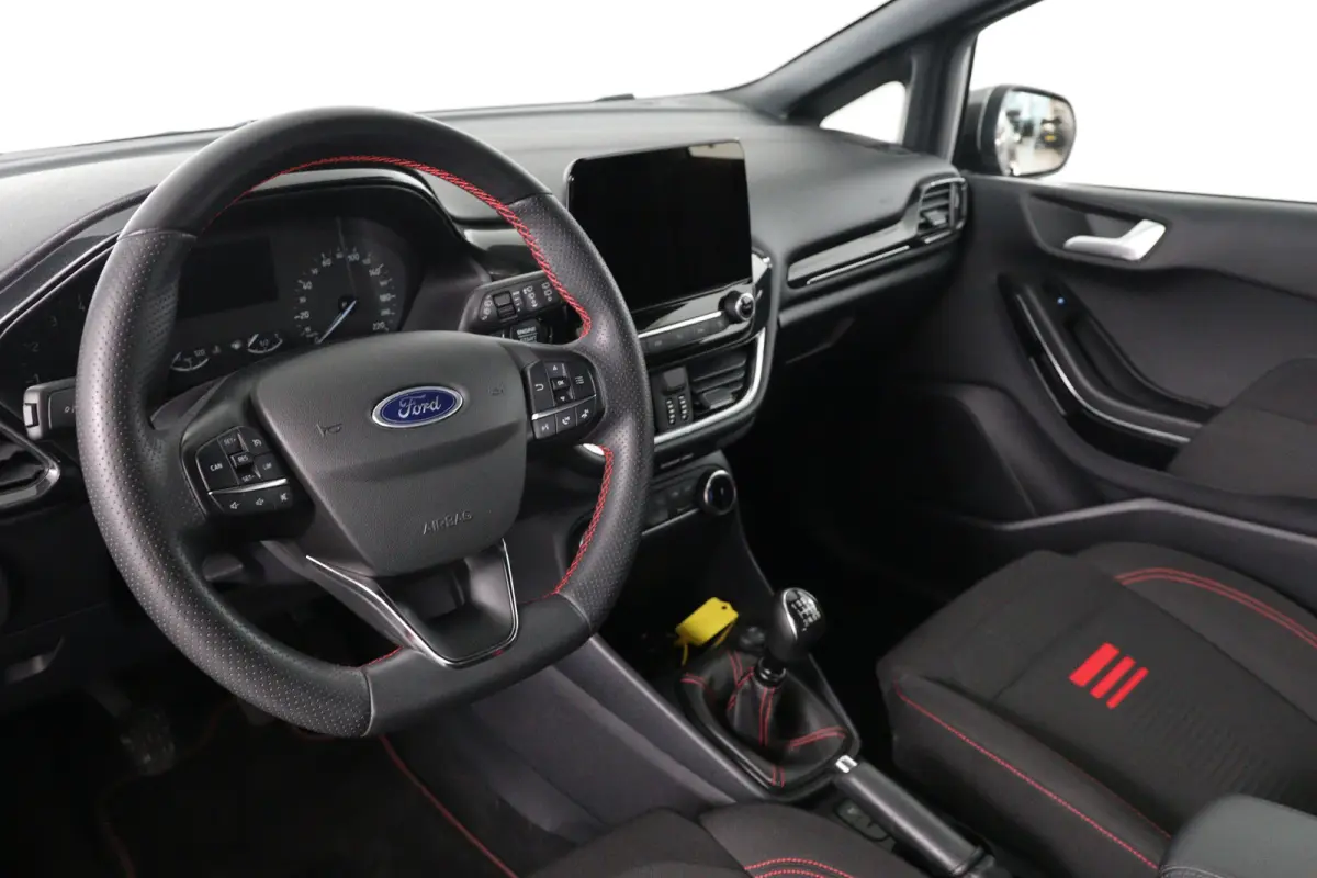 1.0 EcoBoost Hybrid ST-Line | 1e Eigenaar! | Dealer Onderhouden! | Trekhaak | Navi By App | Parkeersensoren | Cruise Control | Airco | LED | Lichtmetalen Velgen
