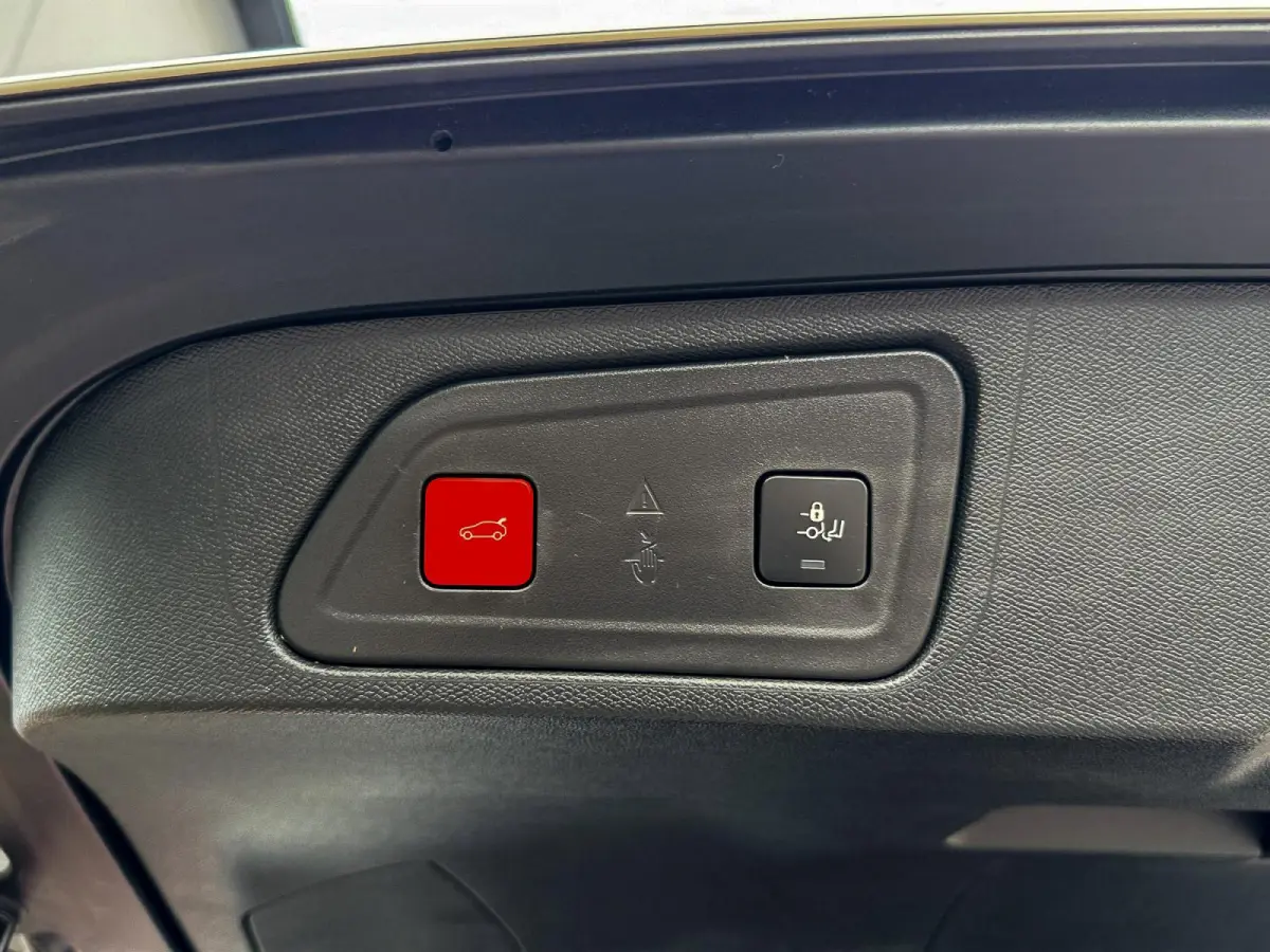 1.2 Turbo Shine ✅ Trekhaak ✅ LED ✅ ACC