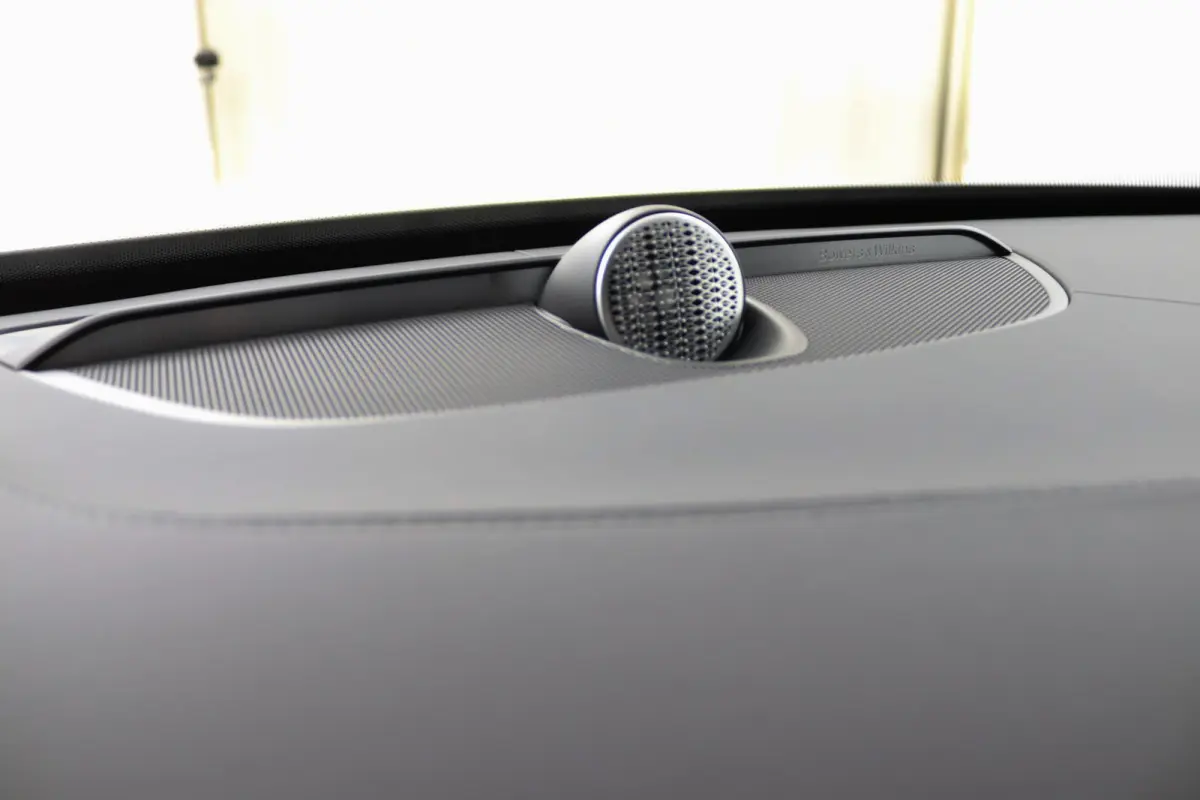 T8 Plug-in hybrid AWD Ultra Black Ed. Exec. | HEICO Edition | Bowers & Wilkins | Luchtvering  | Massage |