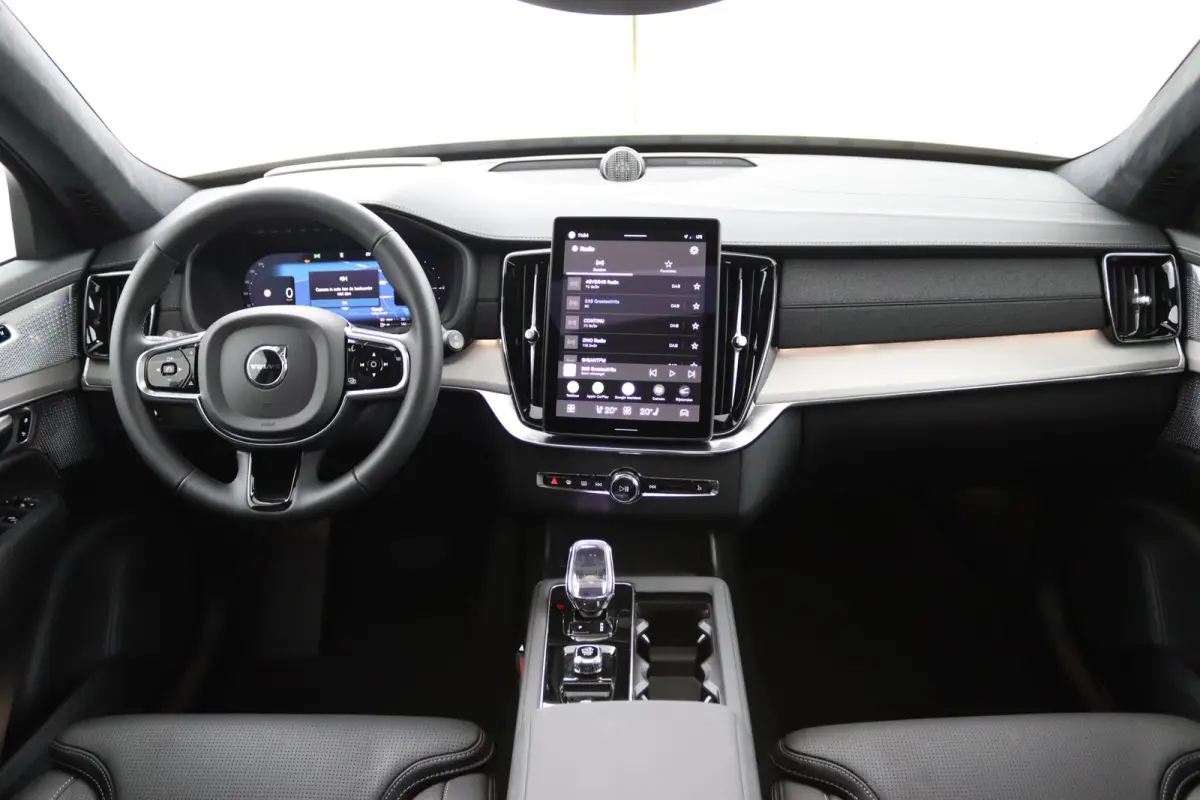 T8 Plug-in hybrid AWD Ultra Black Ed. Exec. | HEICO Edition | Bowers & Wilkins | Luchtvering  | Massage |