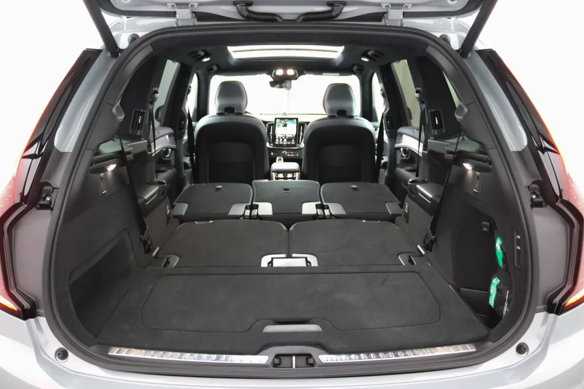 T8 Plug-in hybrid AWD Ultra Black Ed. Exec. | HEICO Edition | Bowers & Wilkins | Luchtvering  | Massage |
