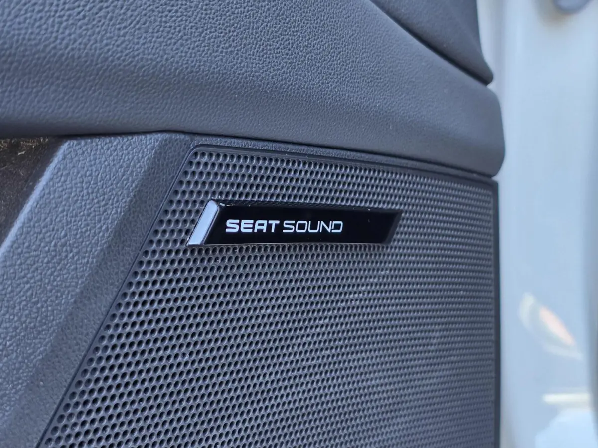 1.4 FR|CARPLAY|CRUISE|SEAT SOUND|STOELVERWARMING